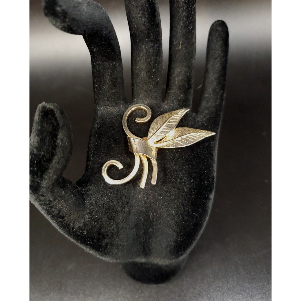 Vintage Goldtoned‎ Double Leaf Brooch